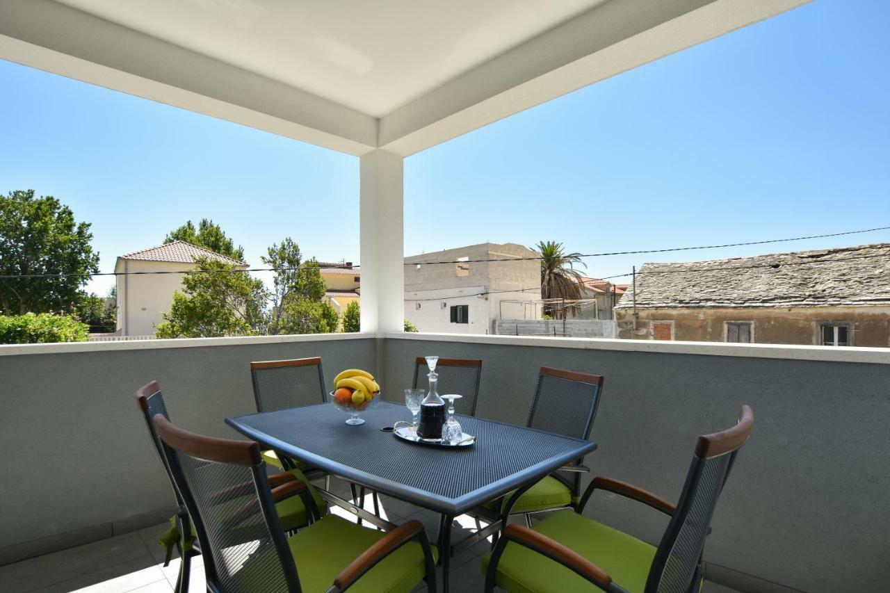 Apartmani Iva&Ante Dugi Rat Dış mekan fotoğraf